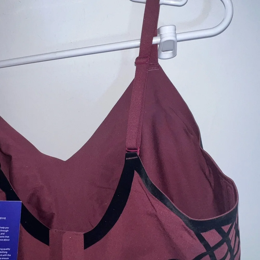 Sold - Picture 5 of 10